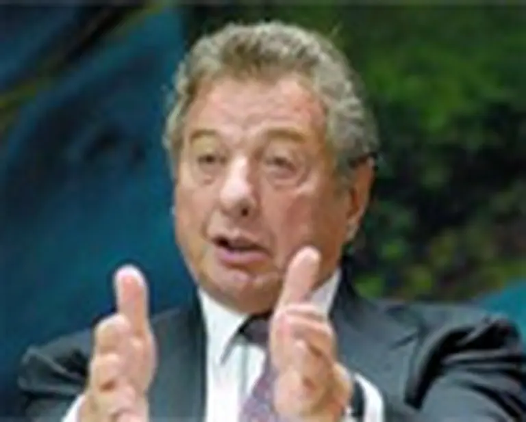 Macri acelera su apuesta para lanzar el auto económico