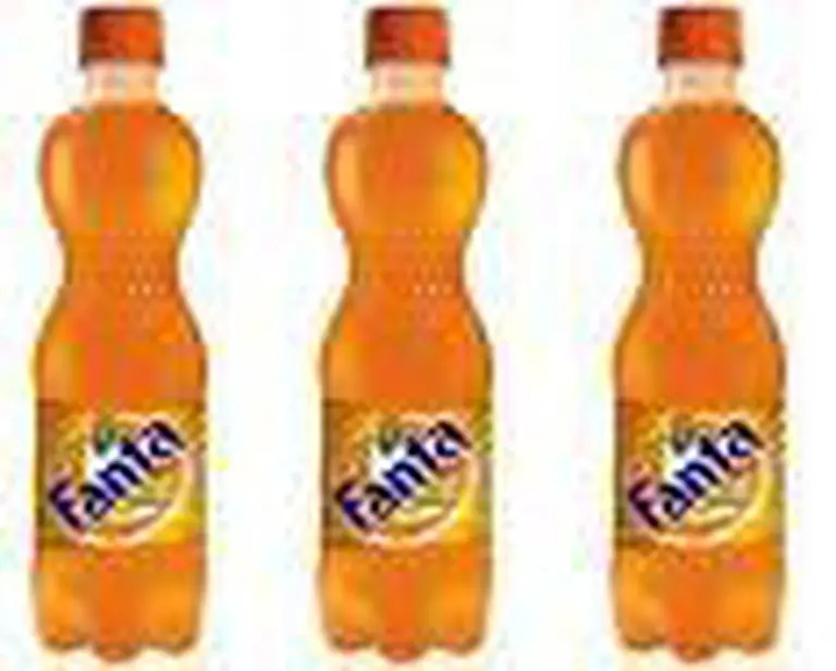 Fanta remodela su envase para atraer adolescentes