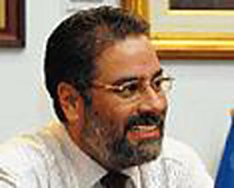 Estudian regular el excedente de rentabilidad inmobiliaria