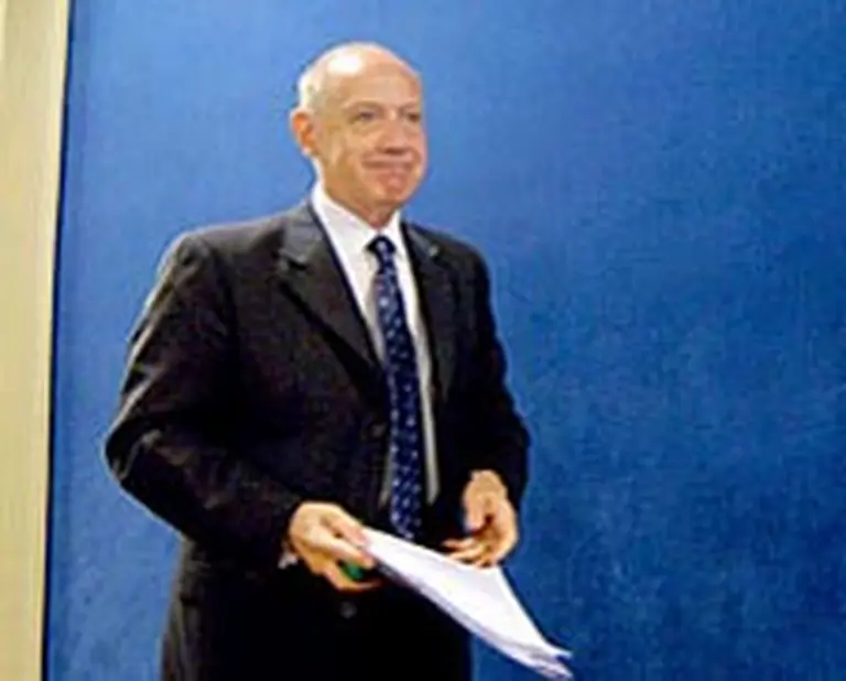 El superávit fiscal es insuficiente, advierte el Fondo Monetario