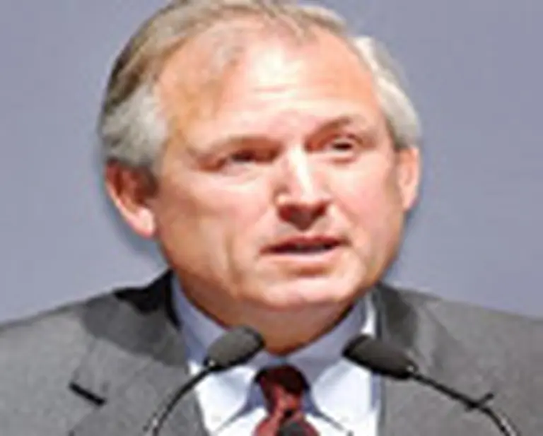 Boeing eligió al primer ejecutivo de 3M para dirigir la compañí­a