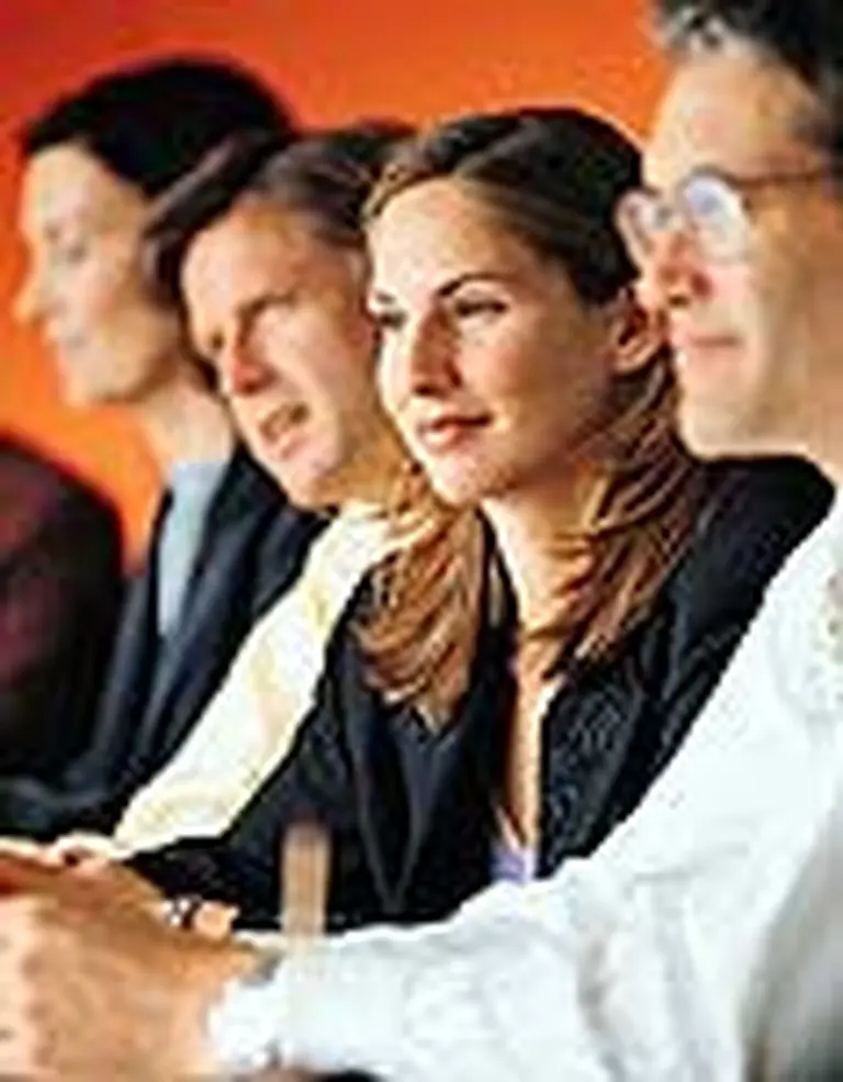 Preocupación en España por escasez de empleados capacitados
