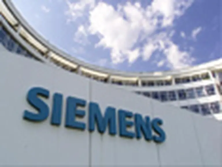 España: un alto directivo confiesa que Siemens pagó sobornos