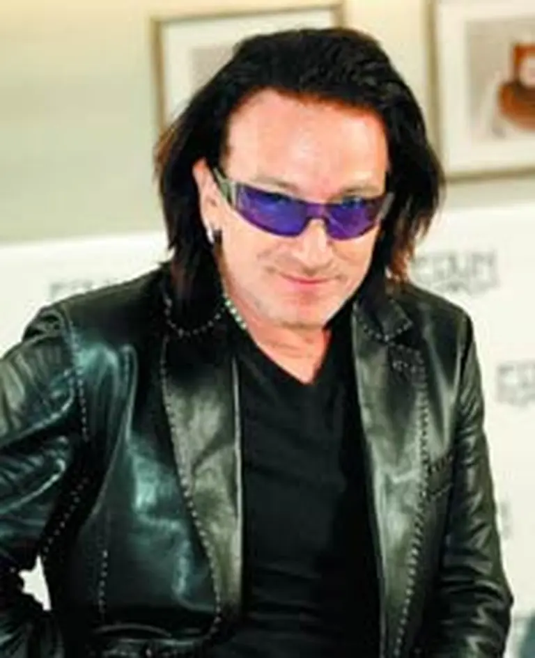 Bono, de U2 al príªt- í - porter