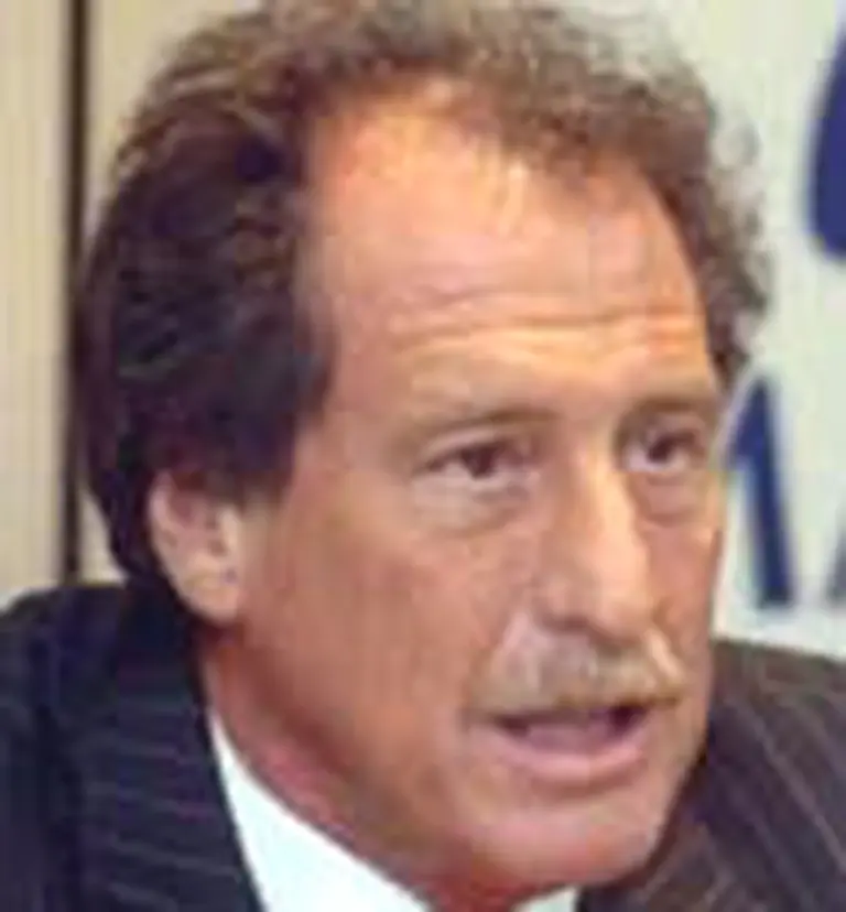 Jorge Brito seguirá al frente de la ADEBA