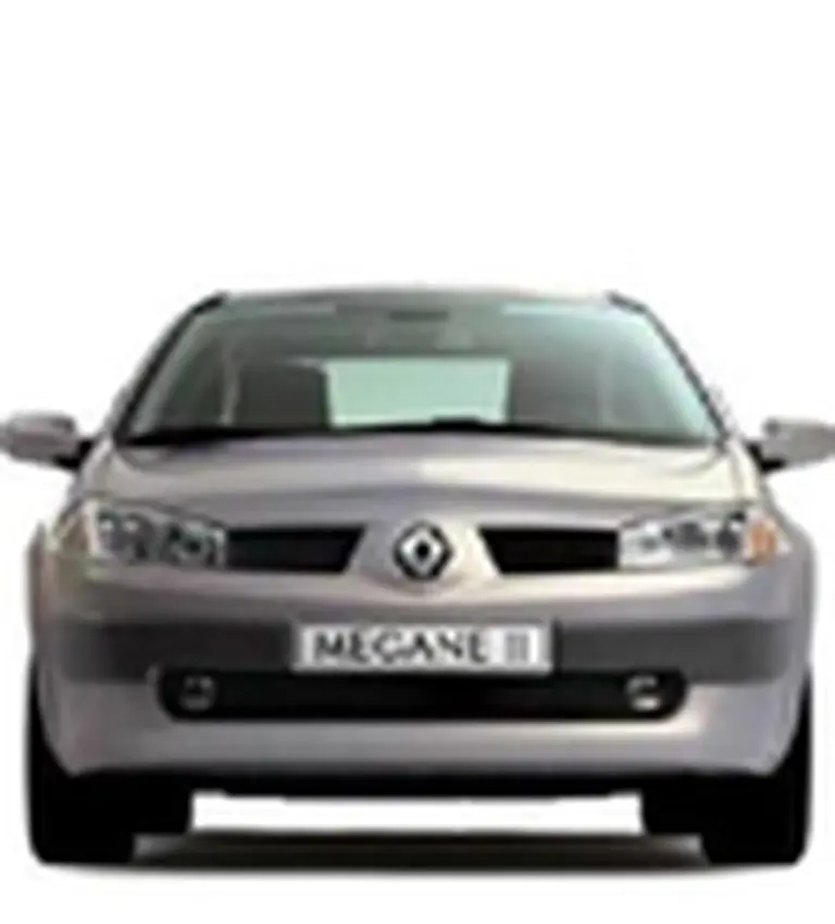 Lowe sigue creando para Renault