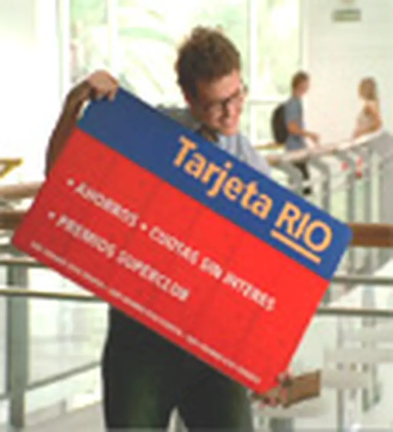 Los bancos continúan con el proceso de aggiornar su imagen