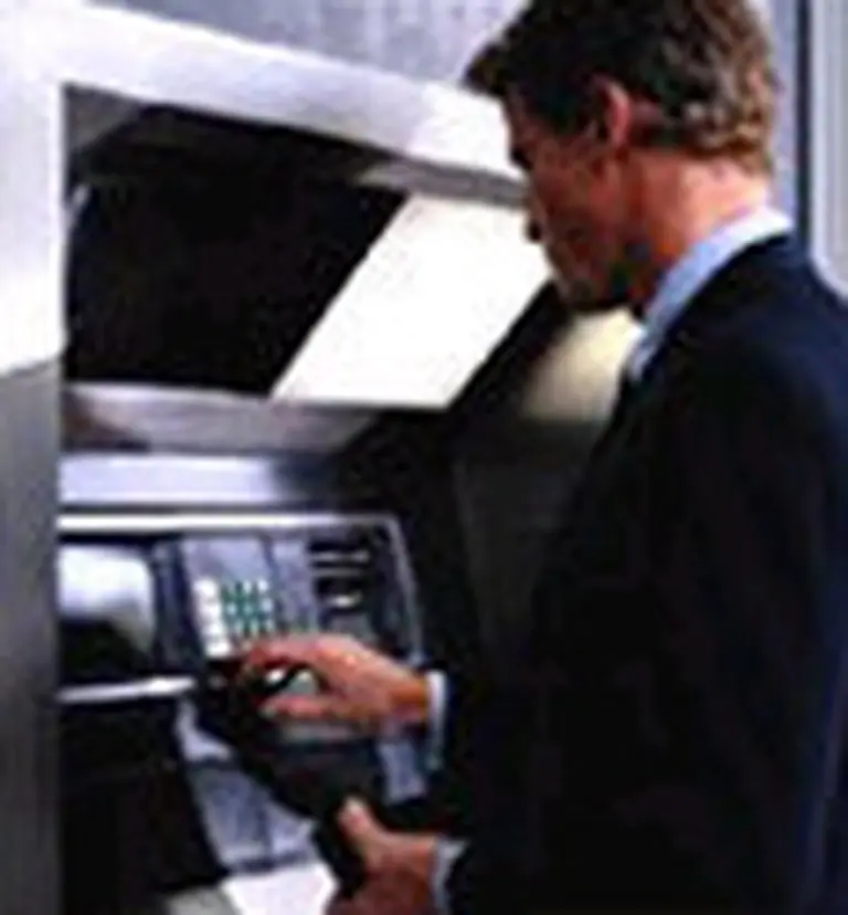 El Central impulsa bancarización y blanqueo de operaciones