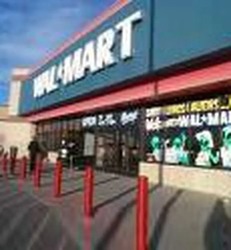 Wal-Mart deja la carita feliz y cambia su slogan