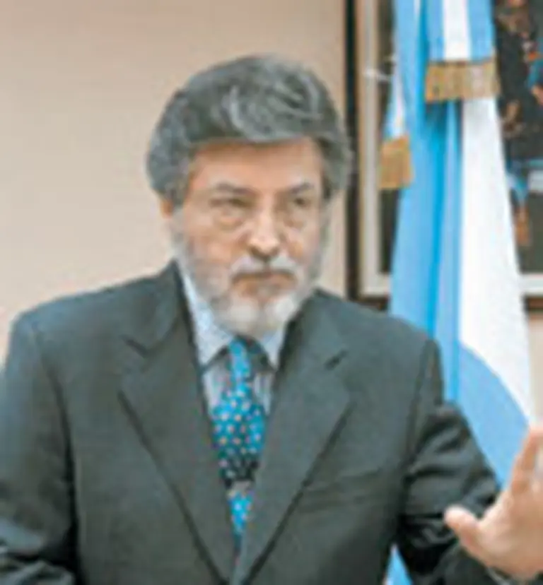 AFIP: cierra acuerdos con socios comerciales internacionales