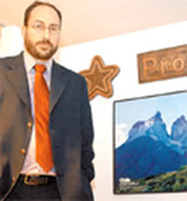 "En la Argentina buscamos asociatividad, no competencia"