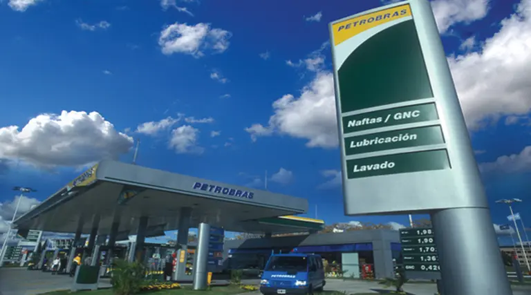 Petrobras lanzó venta de bonos por u$s6.000 M