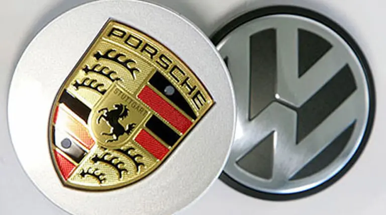 Volkswagen comprará una filial de Porsche por 3.300 millones de euros