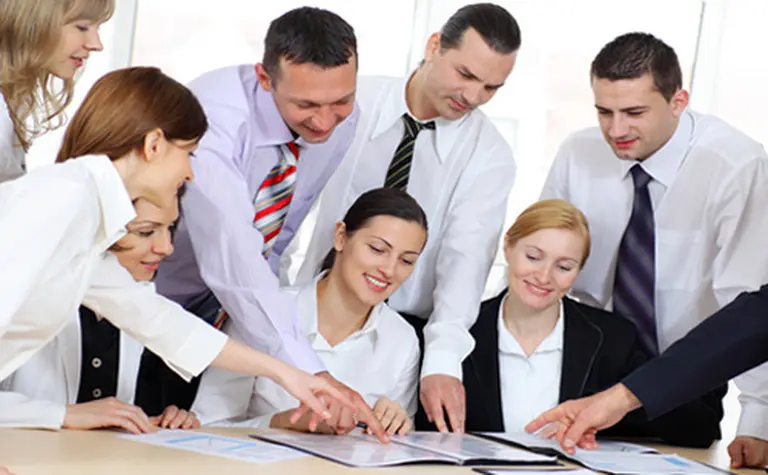 Cambian pautas para que empresas paguen seguro de vida de su personal