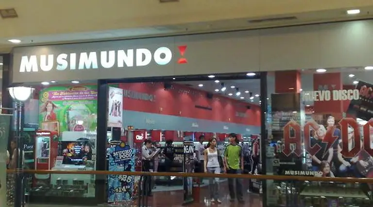 Por impulso de Megatone, Musimundo incorporará la venta de heladeras y cocinas