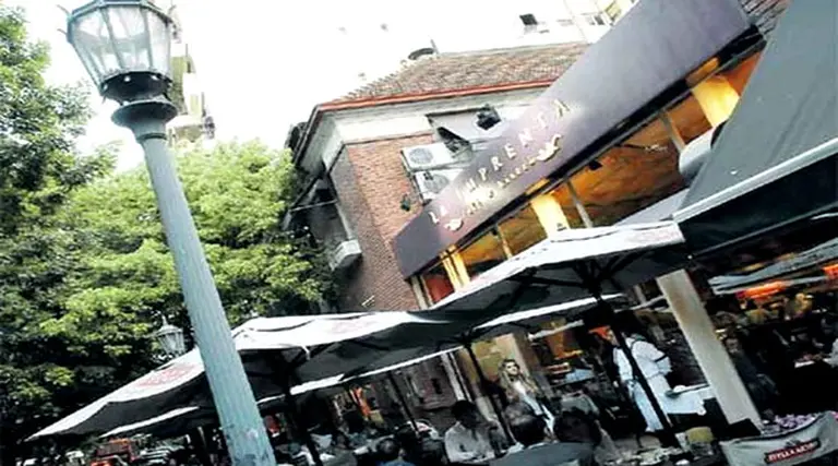 Quieren proteger el stud La Cuadra y el edificio de La Imprenta