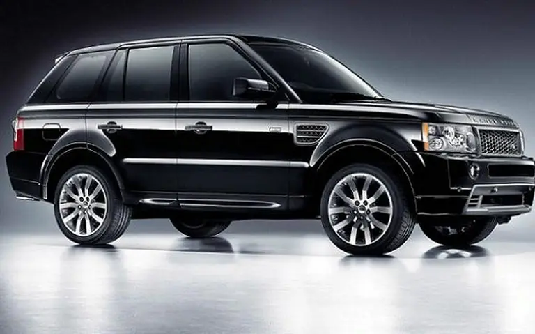 Land Rover inaugura un nuevo punto de venta en Rosario