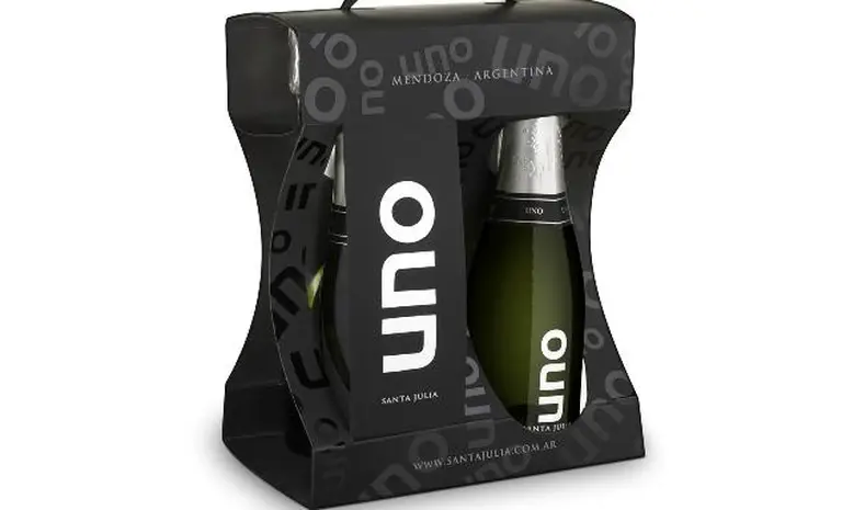 Restyling para Uno, el Extra Brut de Santa Julia