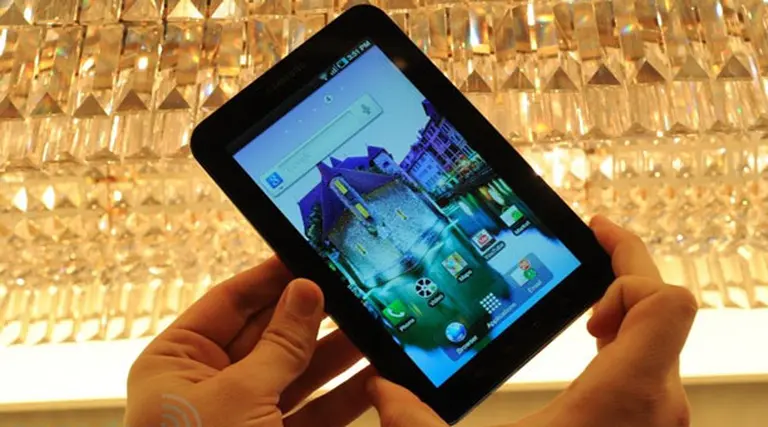 Llega a la Argentina el arma de Samsung contra la iPad