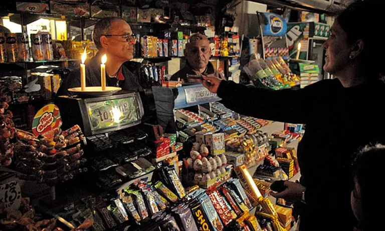 Tras los cortes de luz, el ENRE intimó a Edesur a adecuar su plan de inversiones