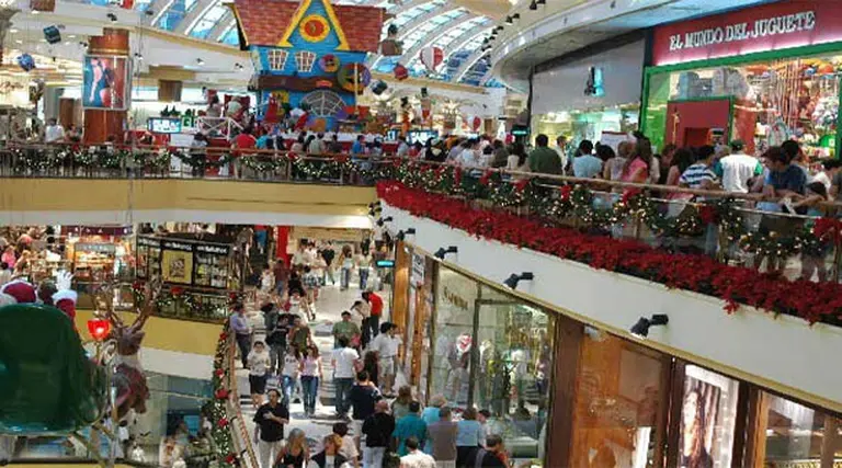 Boom de consumo: los shoppings celebraron su noche a puro descuento