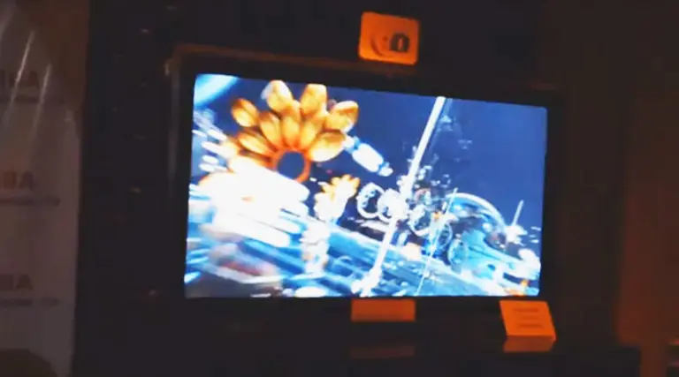 Toshiba dio a conocer el primer TV 3D de 40 pulgadas que no requiere lentes