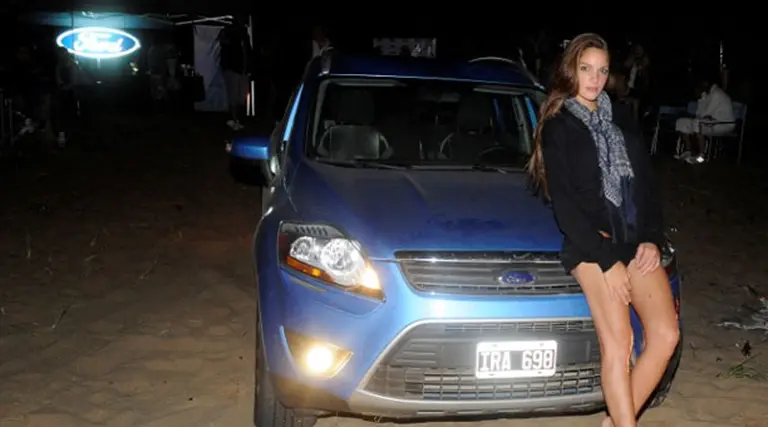Ford realizó la IV Travesí­a Nocturna por los médanos de Pinamar