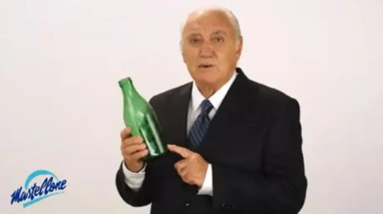 Cacho Fontana vuelve a las publicidades en un aviso de La Serení­sima