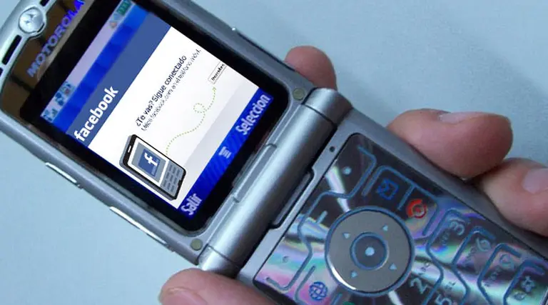 Facebook lanza aplicación para teléfonos móviles que soportan Java
