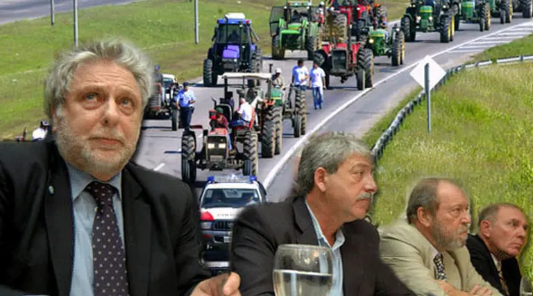 El campo afirmó que el lunes termina el paro pero en 15 dí­as se estudiarán nuevas medidas