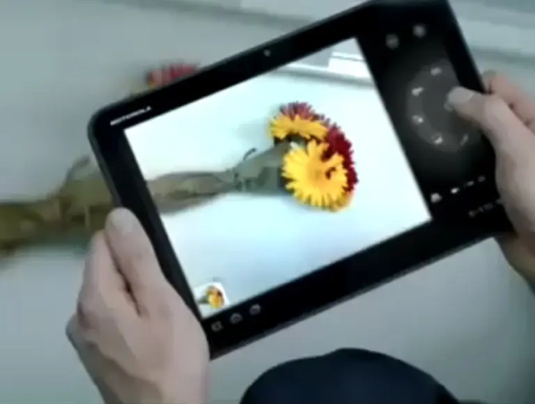 Motorola ataca al iPad y prepara el terreno para presentar su tableta