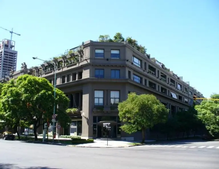 Museo Renault, un lugar emblemático que cierra sus puertas mientras Irsa busca nuevos inquilinos