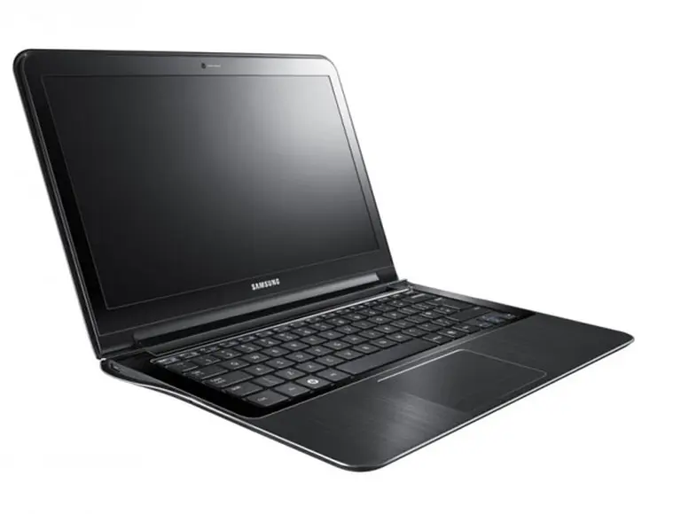 Samsung presenta una computadora portátil ultradelgada