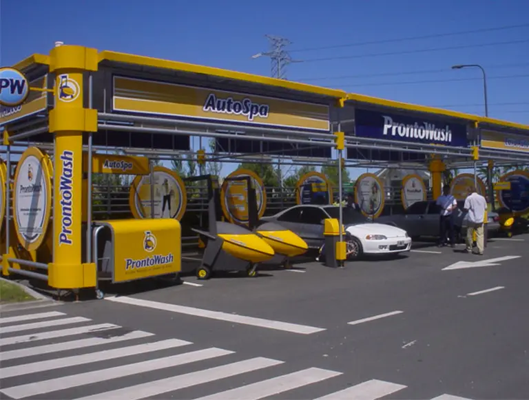 Desde lavaderos de autos se quejan por los errores en el pronóstico del tiempo