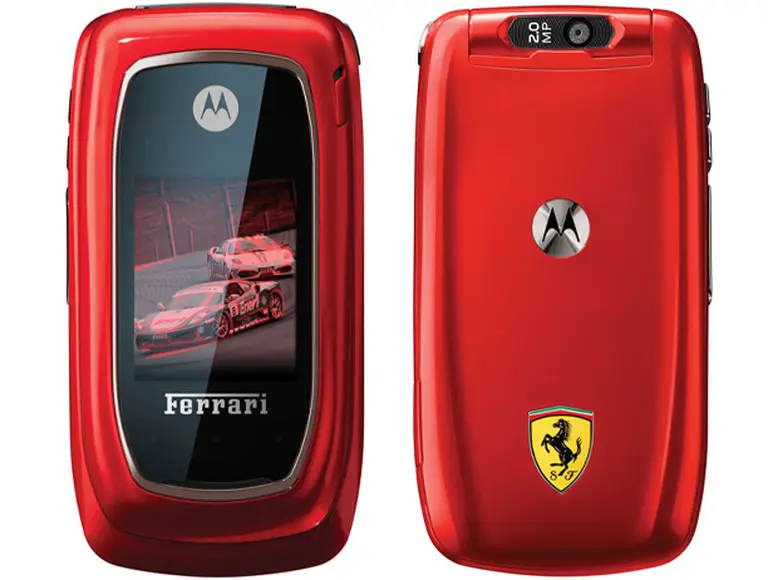 Ajústese el cinturón: llega un teléfono con el concepto del último modelo de Ferrari