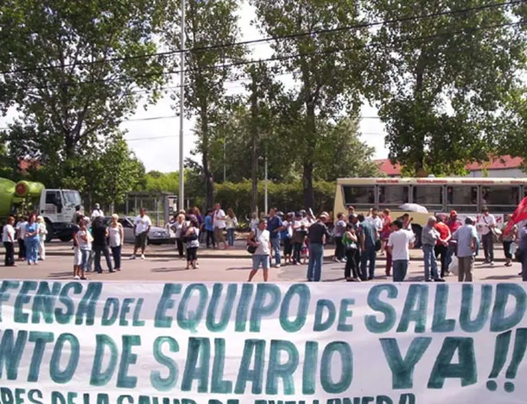Córdoba: empleados municipales pararon contra el retraso en el pago de sueldos