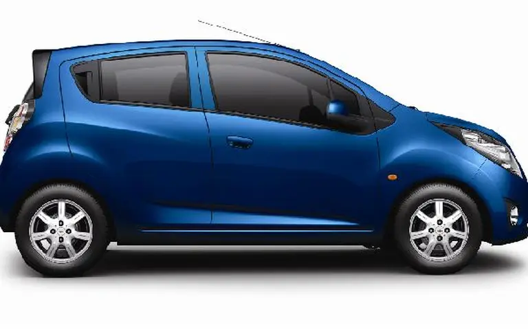 Chevrolet presentó el nuevo Spark para competir en el segmento de los "súper-chicos"