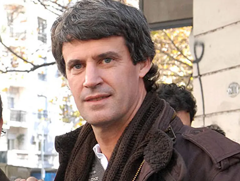 Prat Gay: "Se apiadan del aguinaldo, pero sigue el cobro del impuesto a los salarios"