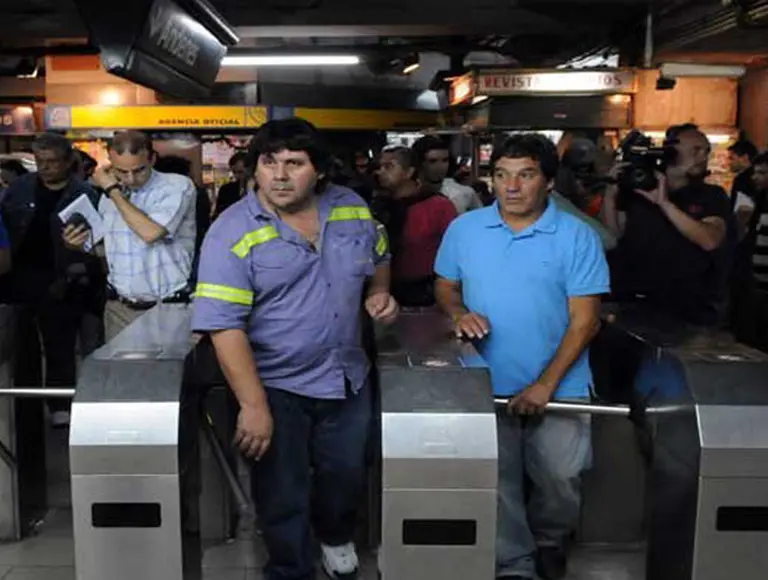 Los sindicalistas del subte ahora amenazan con una "catarata de conflictos"