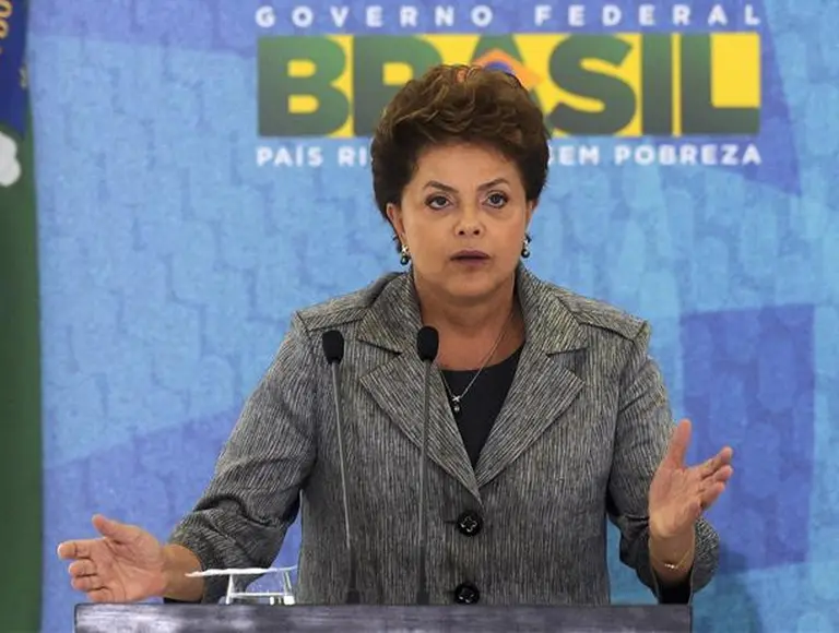 El real brasileño aceleró a fondo y cruzó la barrera de 1,90 unidades frente al dólar