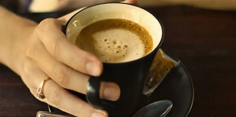 El "cafecito" porteño, al mismo precio que en Europa o Nueva York