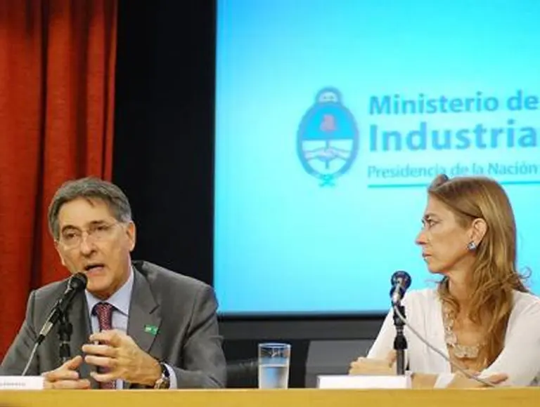 Los detalles del acuerdo con Brasil que debilita el "cerrojo" argentino a las importaciones