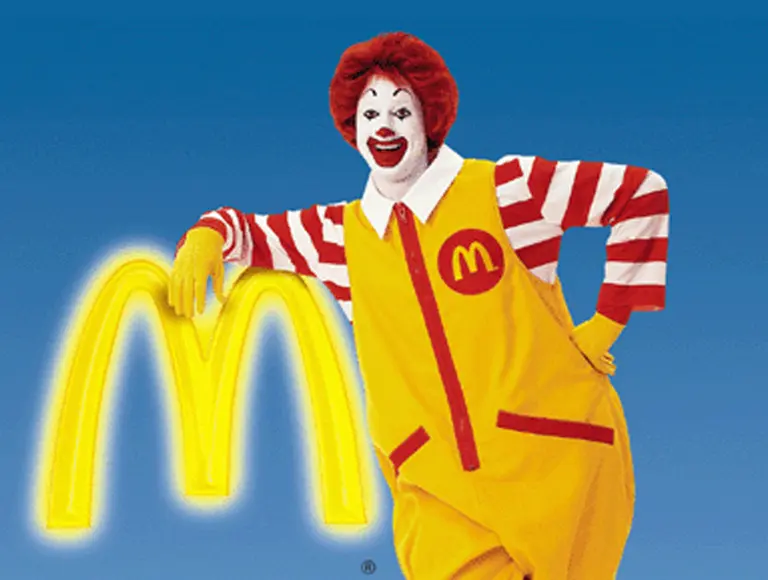McDonald's defiende con uñas y dientes a su í­cono: "Ronald no se va a ir a ninguna parte"