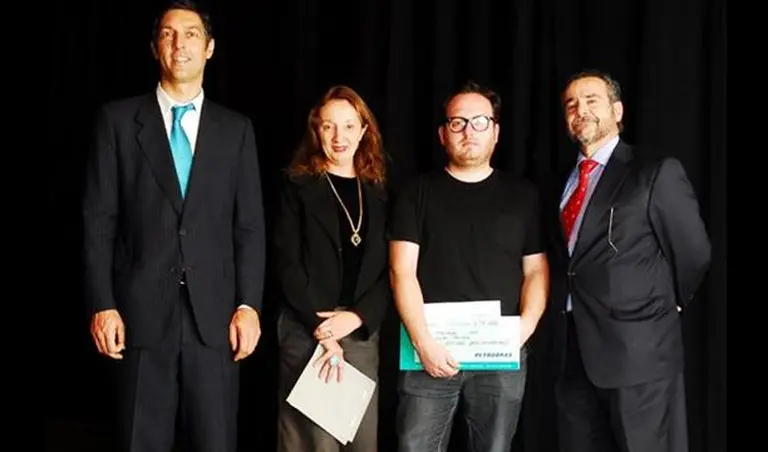 Una provocativa obra ganó el premio ArteBA-Petrobras