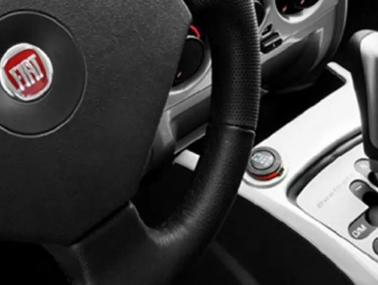 Ya llegó al mercado local el nuevo Fiat Punto con caja automática