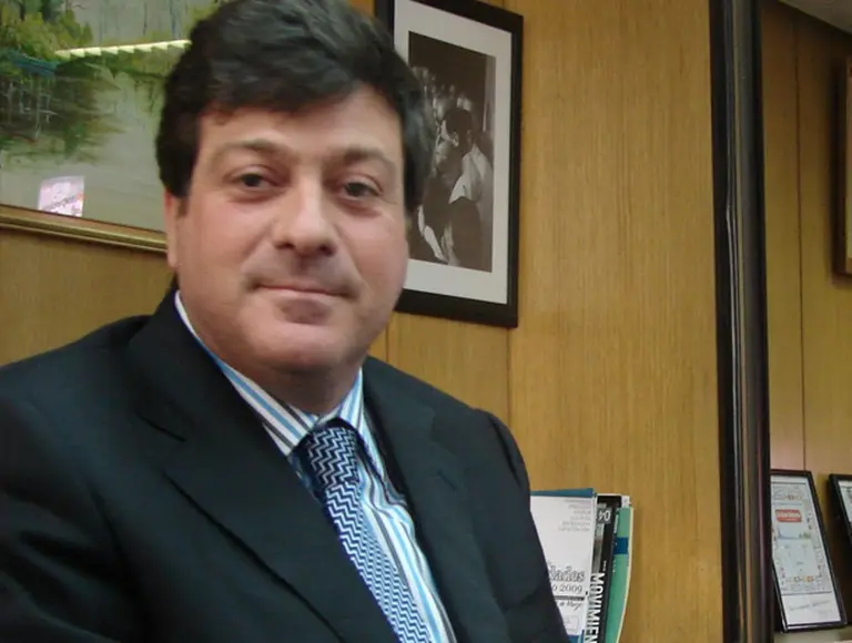 Mariotto descalificó la foto de los opositores y Moyano lo trató de "inútil" y "che pibe"