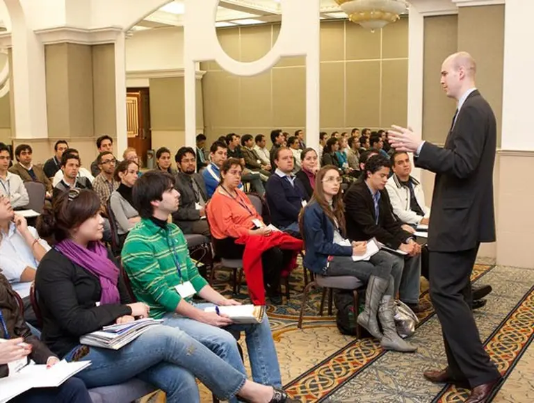 Revelan las claves para comunicar a los empleados un plan de capacitación