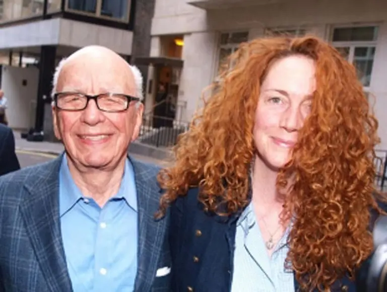 Más problemas para el magnate Rupert Murdoch: renunció la responsable de News International