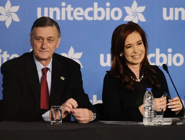 Santa Fe: Binner rechazó crí­ticas de Cristina y confió en un triunfo del socialismo