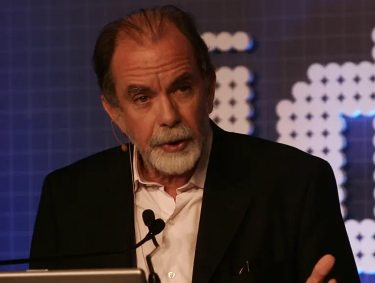 "El Gobierno podrí­a evitar una segunda devaluación" si contiene la inflación, dijo González Fraga